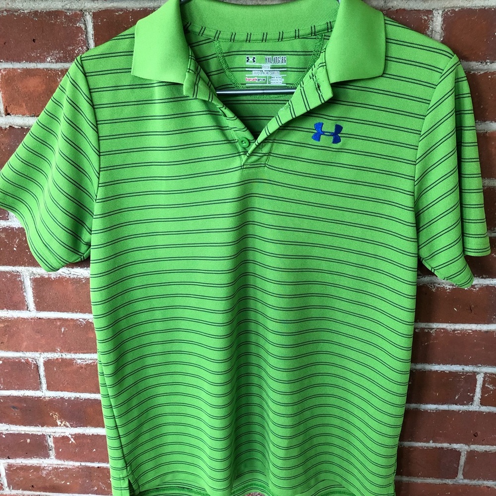 Under Armour loose heat gear polo top